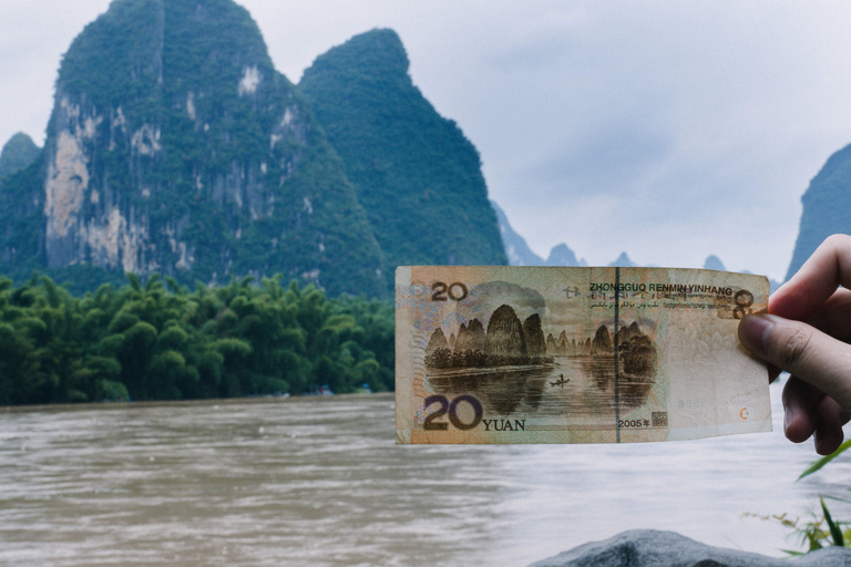 Guilin: Li River Cruise with Lunch and Yangshuo Tour