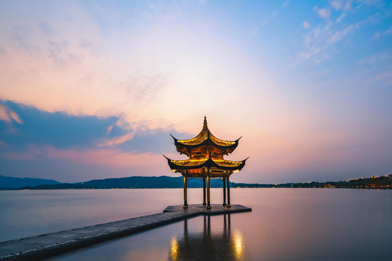 From Shanghai: Hangzhou Private Day Tour by Bullet TrainThe tour guide will serve you after you arrive in Hangzhou