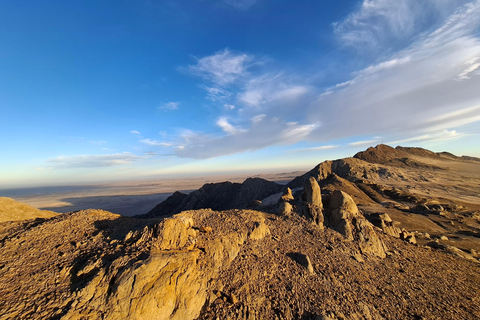 Swakopmund: Namib Desert Sunrise, Seals & Sandwich Harbour