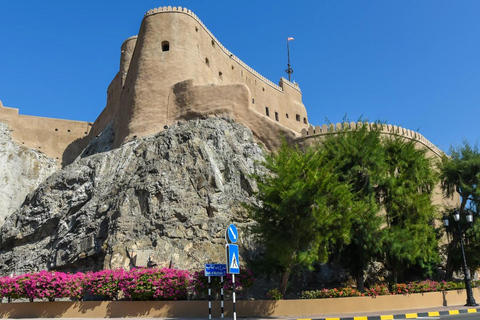 Best of Muscat in One Day (8–9 Hours) with Hotel Pickup