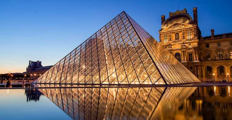Párizs: Louvre: Fenntartott belépés és hajókirándulás