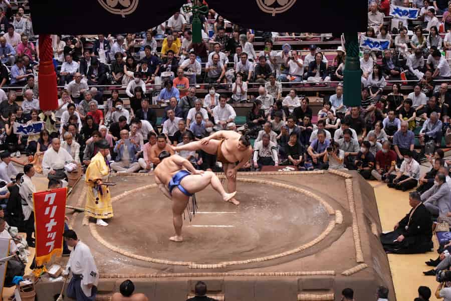 Osaka-Grand-Sumo-Turnier mit Guide März 2026. Foto: GetYourGuide