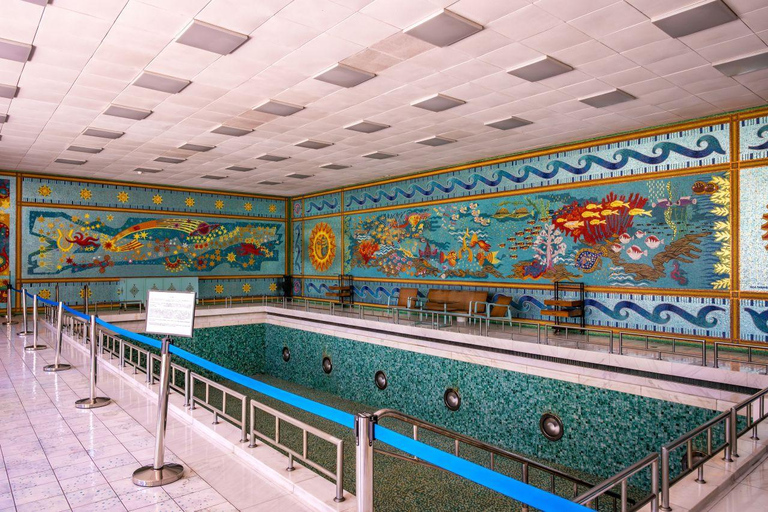 Bucharest Tour: Parliament, Spring Palace, Village Museum Audio Guide 24 Languages