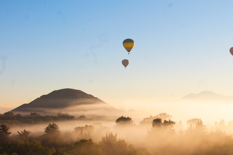 De Mexico: montgolfière à Teotihuacan