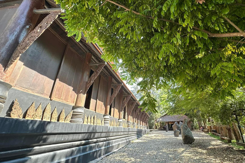 JOIN TOUR 1 day trip around Chiang Rai included lunch buffet