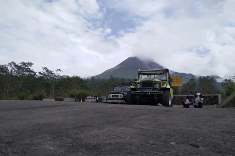 Yogyakarta : visite d&#039;une journée à Prambanan, Merapi en Jeep et BorobudurYogyakarta : visite d&#039;une journée de Prambanan, Merapi en Jeep et Borobudur