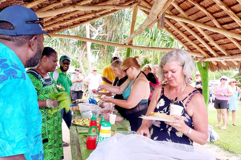 Port Vila: Private Customizable Tour with Driver