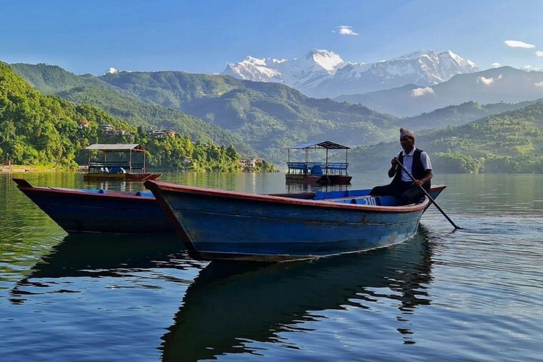 Pokhara: Queen Forest Hike to Santi Stupa & Lake Boating