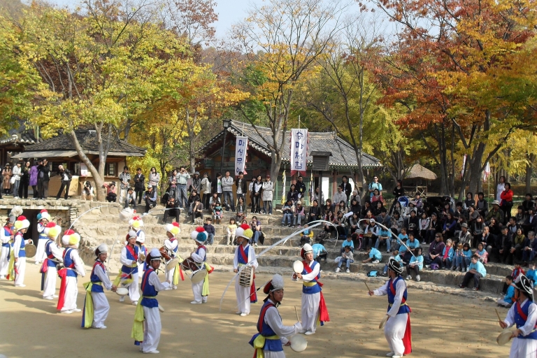 Depuis Séoul : Visite de la forteresse et du village folklorique de Suwon HwaseongVisite de groupe d'une journée avec village folklorique