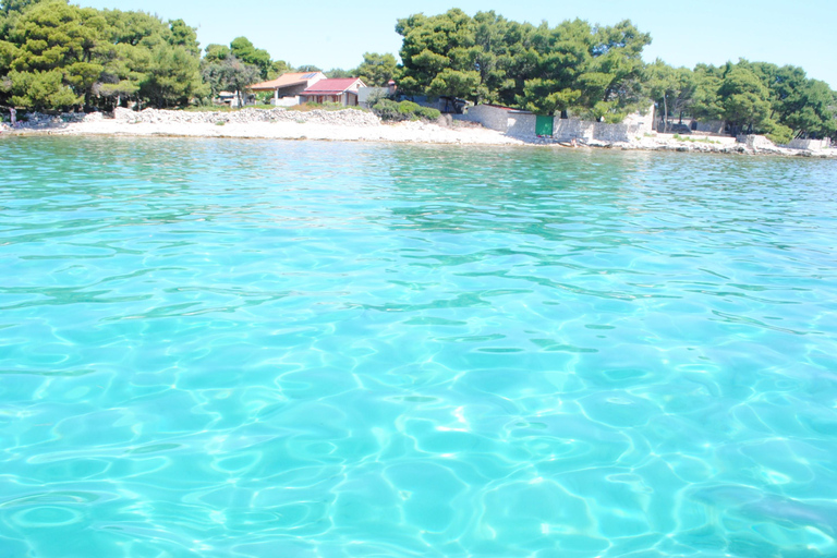 Trogir: Group Blue Lagoon & Secret Bay Tour with Meal Krknjaši Blue Lagoon High season
