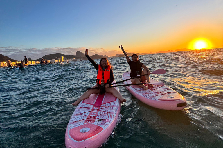Paddla i soluppgången i Rio – eller under dagenPaddelsurfing i Rio vid soluppgången – eller under dagen