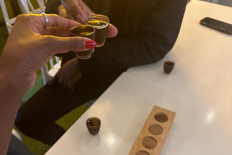 Johannesburg: Rooftop Bar, Dinner and Clubbing (Amapiano)