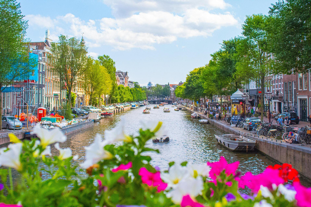 Private Tour zu Fuß durch die Kanäle, das Jordaan-Viertel und das Anne-Frank-Haus