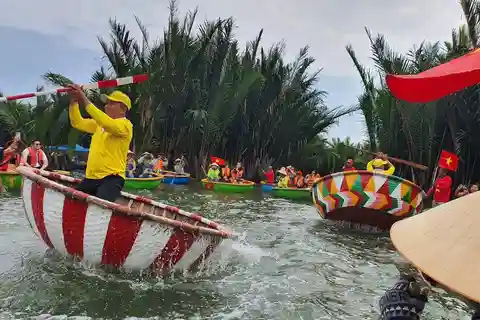 Hoi An: Tour en barco con servicio de recogida del hotel y almuerzo en Hang