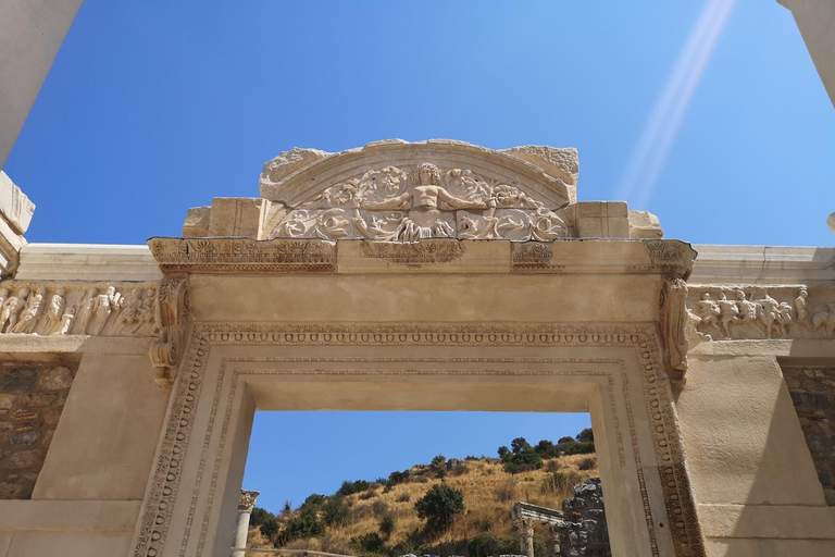 From Izmir: Ephesus Guided Tour with Lunch Ephesus Entry Included