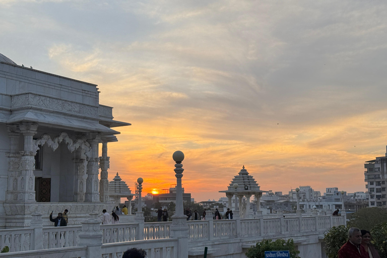 Classic Golden Triangle Tour by Private Car – 4 Days Tour without Hotel Accommodation