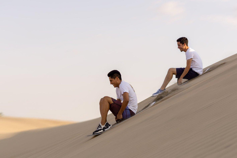 Huacachina: Sandboarding eller skidåkning i sanddynerna