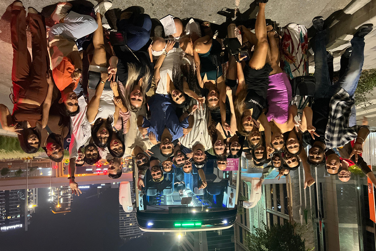 Dubai: Pub Crawl Nightlife TourSaturday Tour - Downtown Area