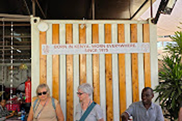 Nairobi: Kazuri Beads Factory Tour With Round-trip Transfer Nairobi: Guided Kazuri Beads Factory & Giraffes Centre Tour.