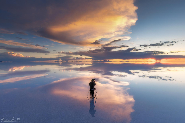 Uyuni: Zoutvlaktes en zonsondergang rondleiding met lunch