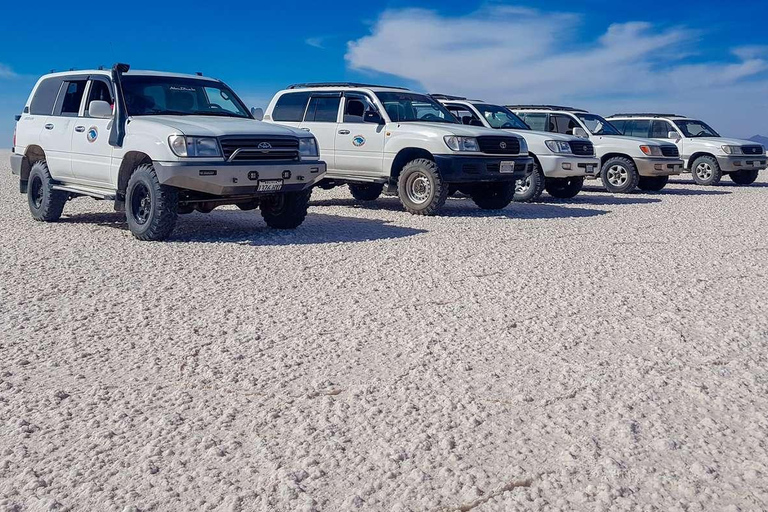 Von San Pedro de Atacama: 3-tägige Tour durch die Uyuni Salt Flats