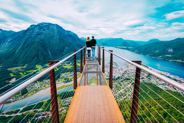 Tour flessibile di 6 giorni Oslo Bergen Ålesund gerianger Flåm