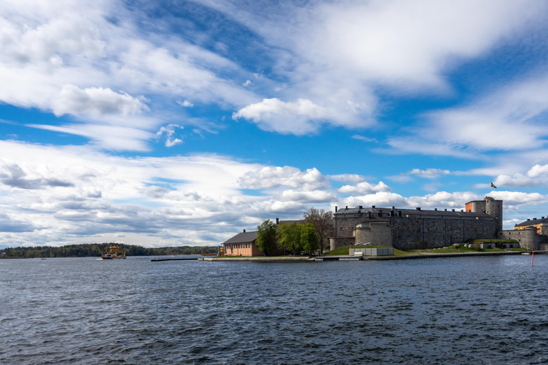 Stockholm: Archipelago Tour with Swedish Fika