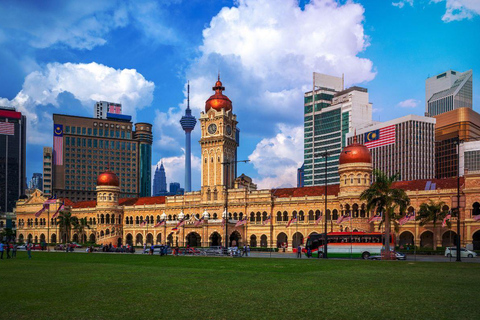 Sightseeing in Kuala Lumpur by Private Vehicle with DriverPrivate 4 Hour Tour