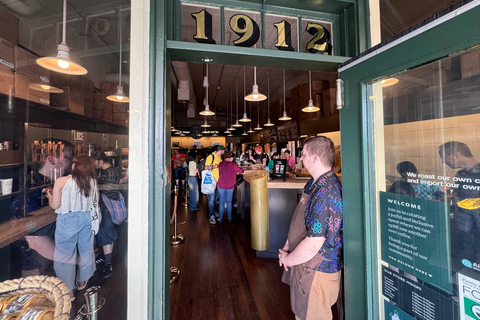 Seattle: City Highlights & Snoqualmie Falls Small-Group Tour Seattle City Highlights Tour