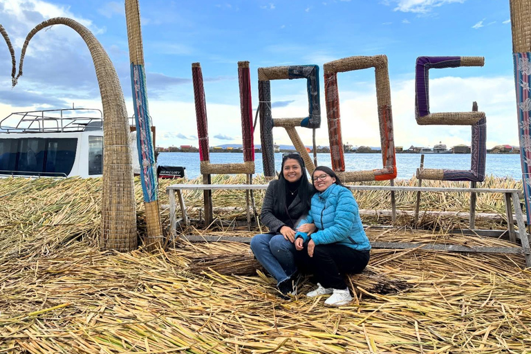 Puno: Lake Titicaca, Uros, & Sillustani Tour with Lunch