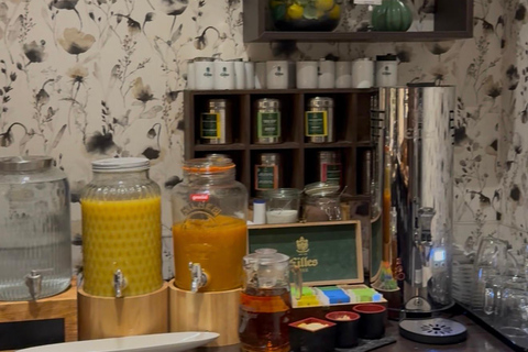 Düsseldorf: Massage, Breakfast, and Spa Access for Two