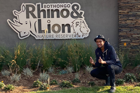 Johannesburg : Safari dans la réserve naturelle des rhinocéros et des lions