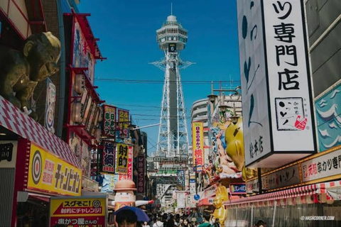 Osaka Through Time: Castle, Shinsekai, Harukas & Dotonbori Small Group Walking Tour with Public Transportation