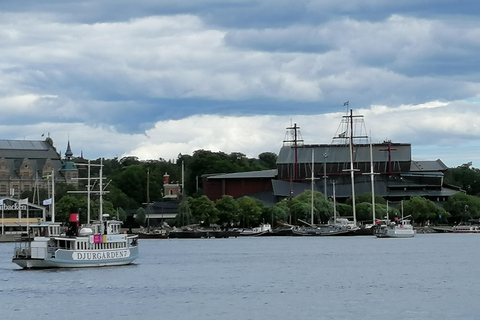 Stockholm: Eine Schönheit auf dem Wasser - Altstadtrundgang und BootsfahrtStockholm: Eine Schönheit auf dem Wasser - Altstadt und Bootsfahrt