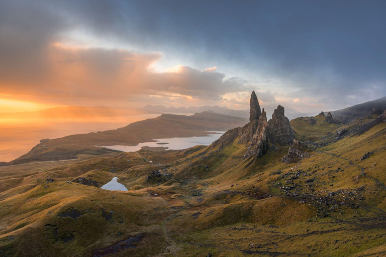 From Edinburgh: 8-Day Skye, Orkney & North Coast 500 Tour HEX-8 B&B Twin | Twin Room in B&B Accommodation