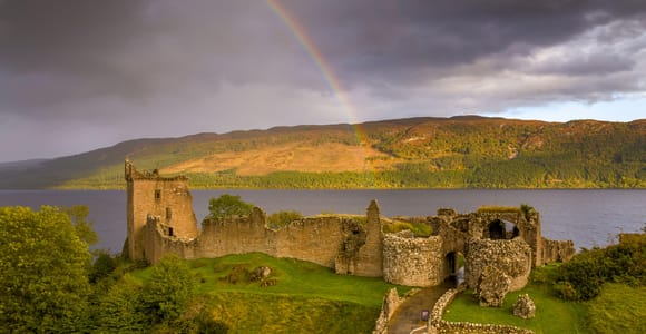 From Inverness: Loch Ness Small-Group Day Tour with Cruise