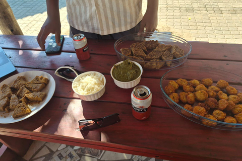 Maputo: Mafalala Food & Culture Walking Tour with Lunch Mafalala Walk & Lunch