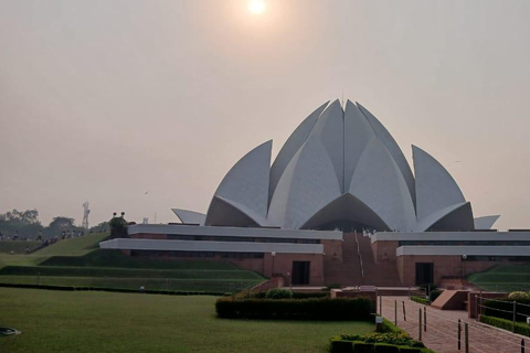 Delhi: Lotus and Akshardham Temples, Lodhi Garden and more Lotus and Akshardham Temples, Lodhi Garden and Humayun Tomb