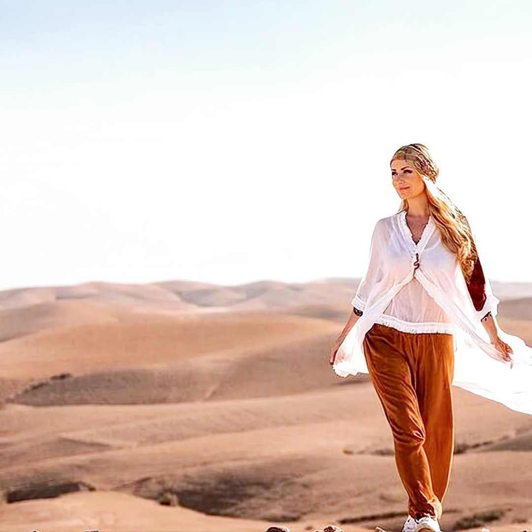 Dîner mystique et balade à dos de chameau avec coucher de soleil dans le désert d'Agafay. - dromadaire