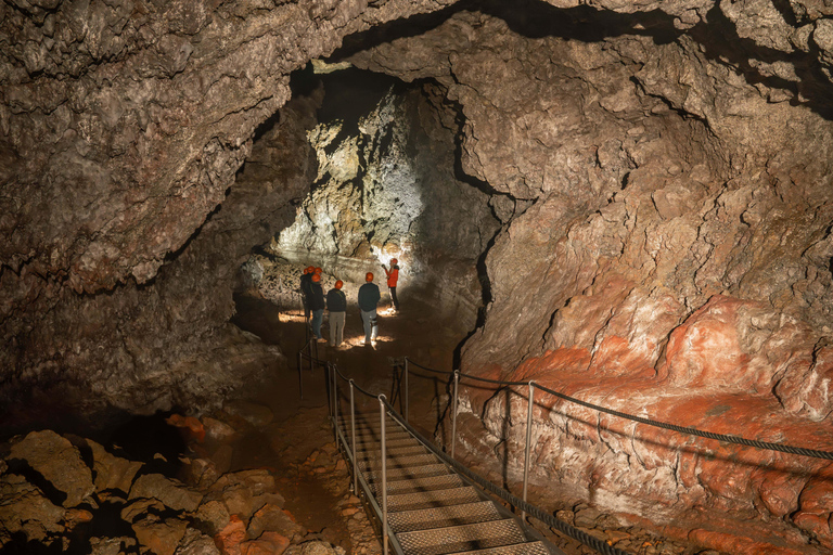 Snæfellsnes: Vatnshellir Lava Cave Tour