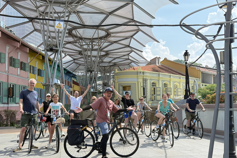 Singapore River & Marina Bay | 2 Hours Bike Tour