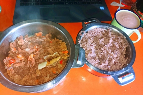 Kenia: Cocinaremos y Comeremos Juntos Comida Local KeniataKenia: Cocinaremos y Comeremos Juntos Comida Local Keniana