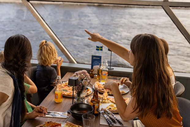 Stockholm: Stadskryssning med nybakad pizza