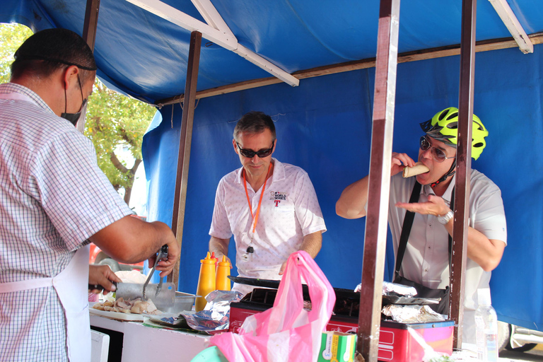 Gastronomisk rundtur med elcykel genom Oaxaca.