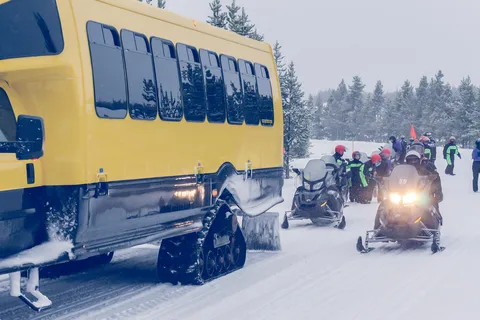 9-Day winter Yellowstone Tour with Southern Utah and Arizona