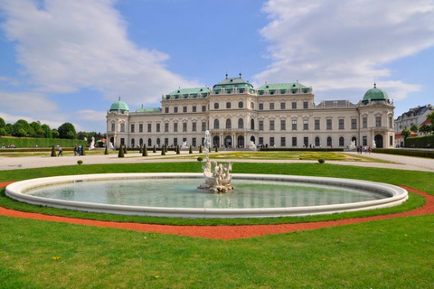 Vienna: Belvedere Palace Skip-the-Line Tour Private Group Tour