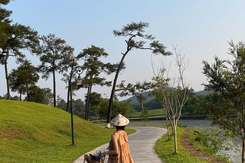 Hue: Royal Tombs Tour with Thuy Xuan Incense Village Visit 3 Royal Tombs: Minh Mang-Khai Dinh-Tu Duc & Incence Village