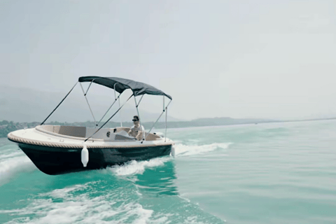 Sète: Discover the Thau basin and its beach by boat without a license