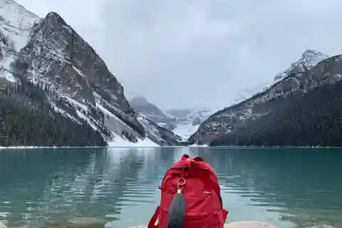Banff/Canmore: Moraine Lake and Lake Louise 90 Min Each