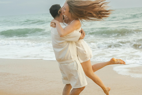 ALGARVE: Professional Photoshoot for Couples & Families Algarve: Beach photoshoot for couples, solo and family